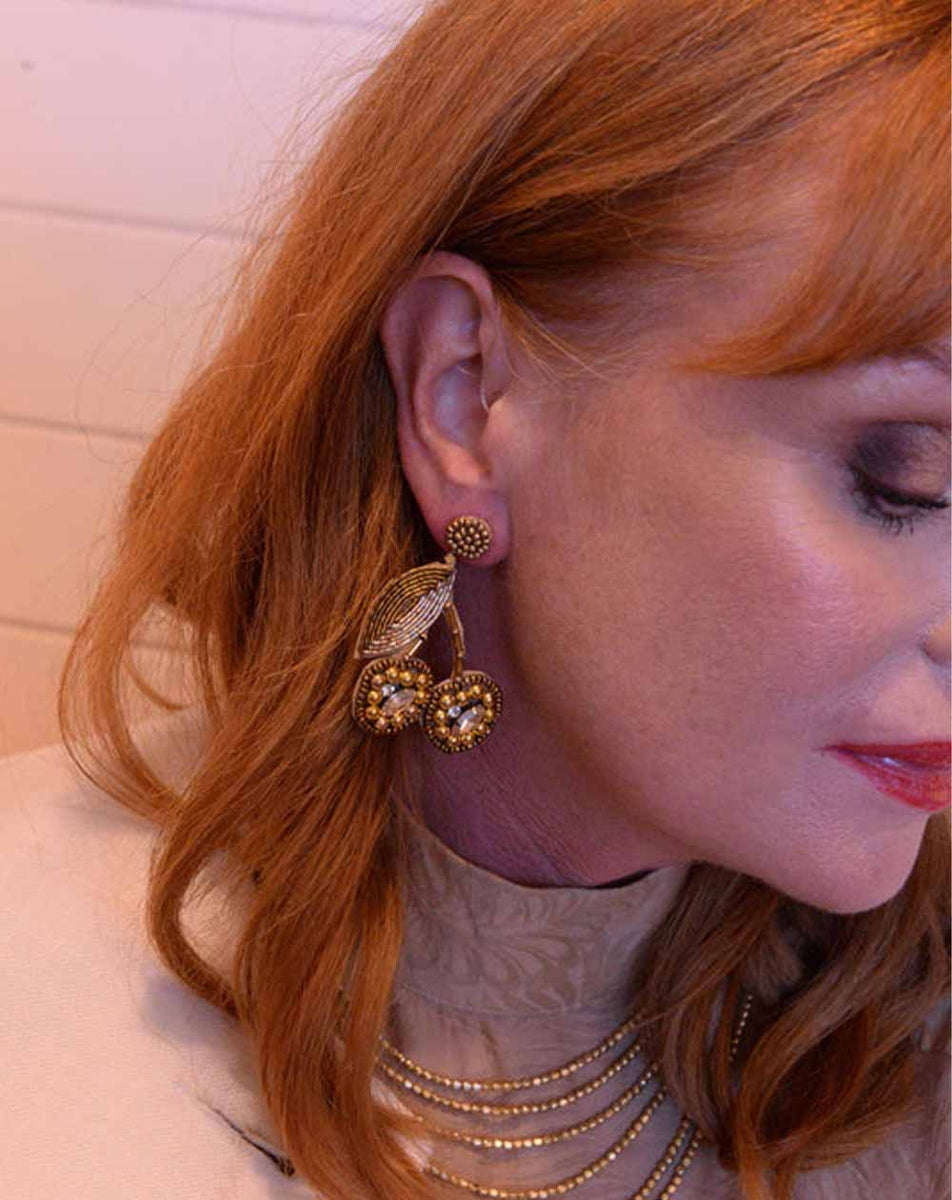 Beaded gold earrings outlet