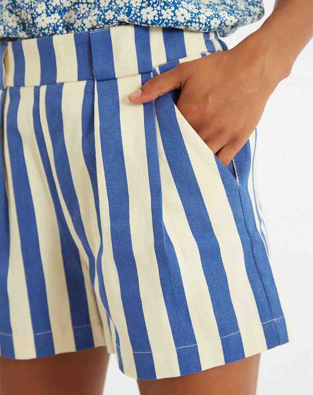 Louche Hilton Shorts in Deck Stripe Blue