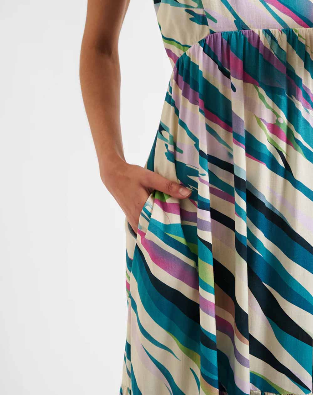 Louche - Jema Midi Sundress – Diagonal Wave Print Multi