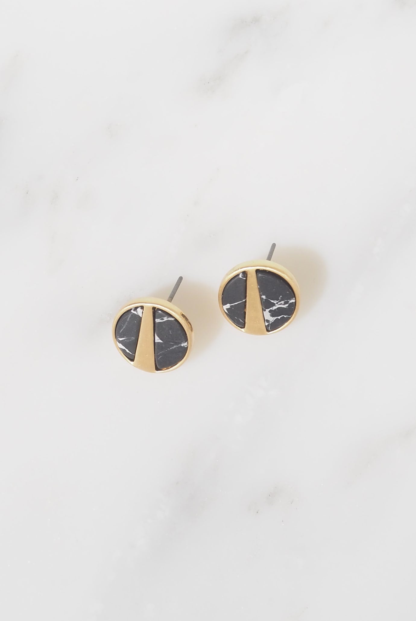 Orla Black Earrings