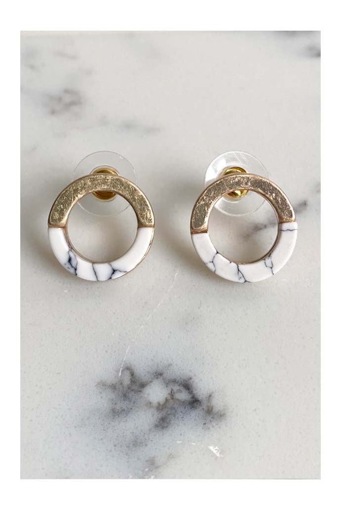 White Marble-Effect and Gold Open Stud